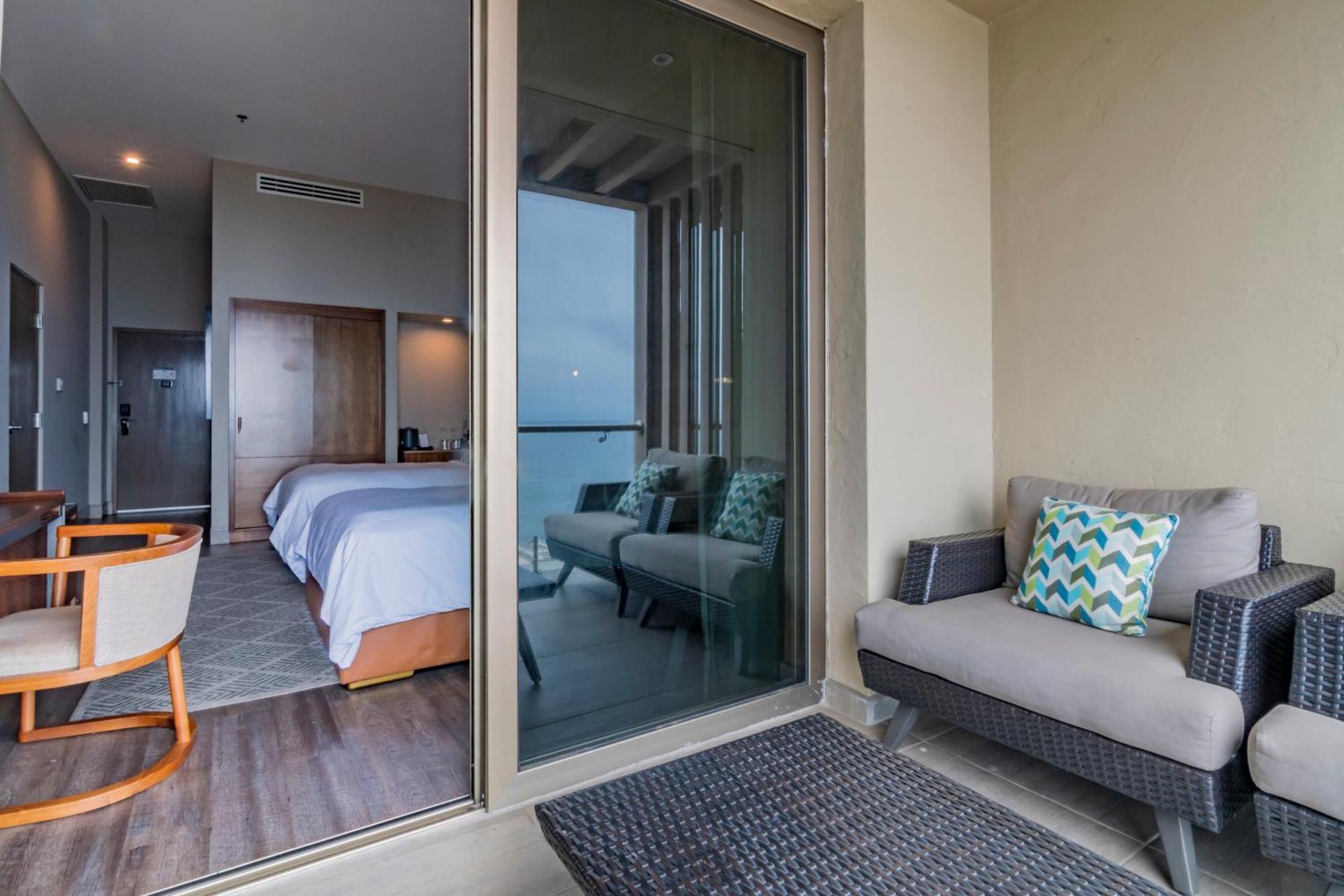 Torre Lucerna Hotel אנסנאדה מראה חיצוני תמונה