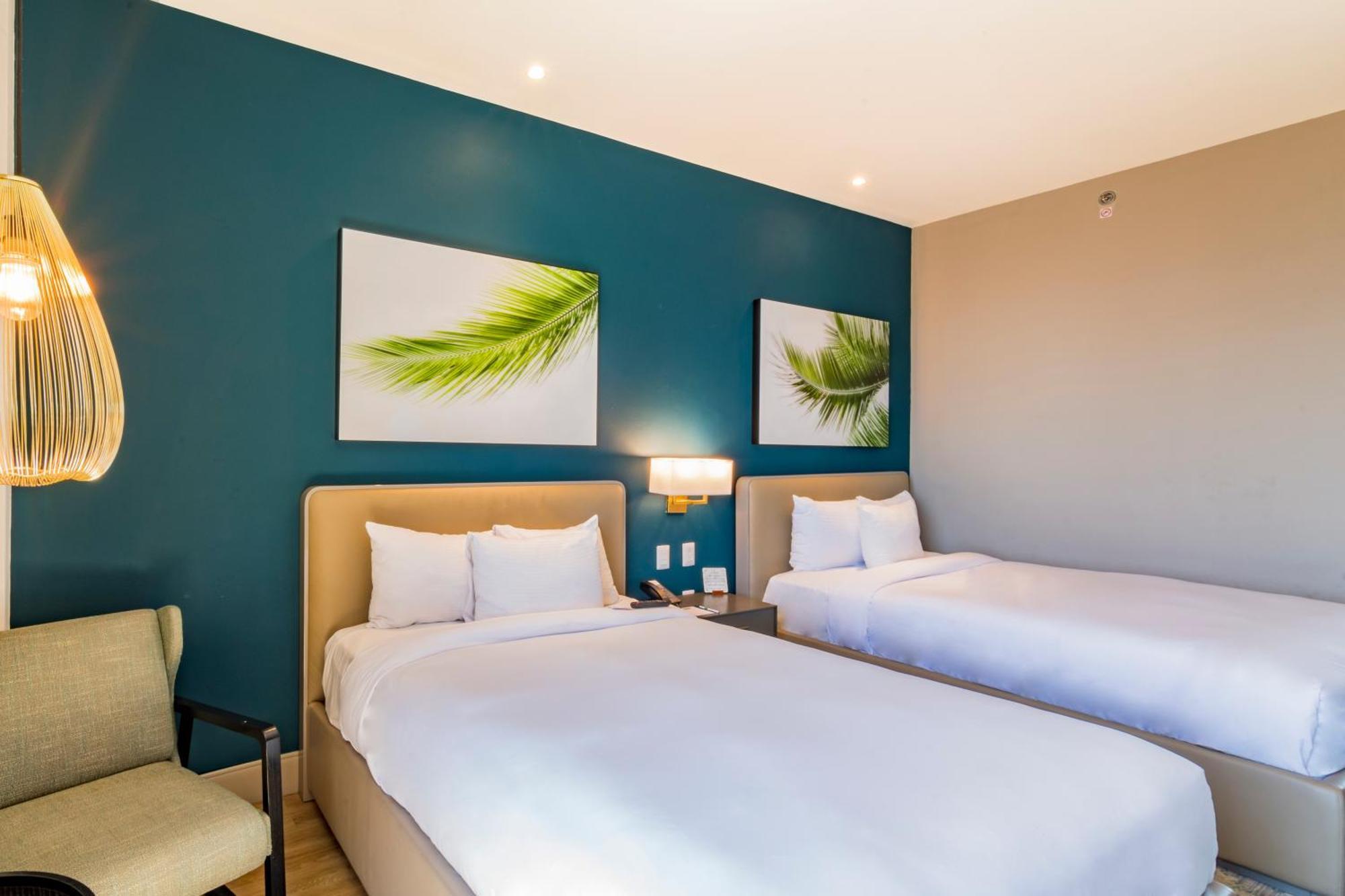Torre Lucerna Hotel אנסנאדה מראה חיצוני תמונה